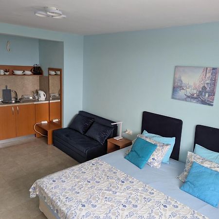 Guest House Chalakov Sinemoretz Ngoại thất bức ảnh